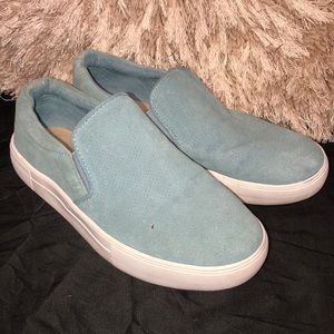 SERRA 9 BLUE SUEDE SHOES :-)
